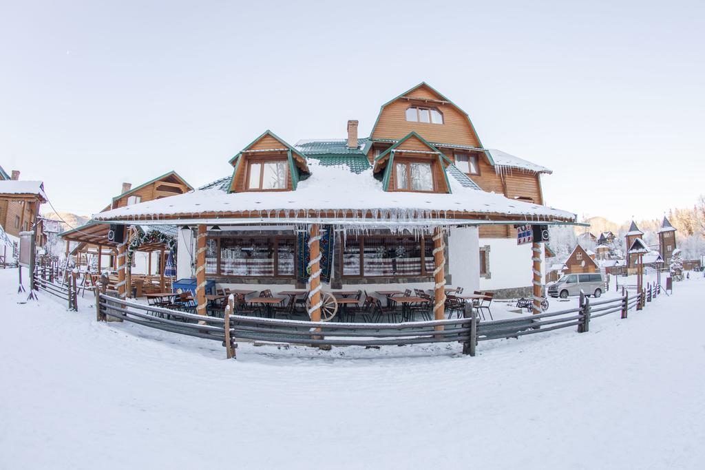 Edelweiss Carpathians Migovo 호텔 외부 사진
